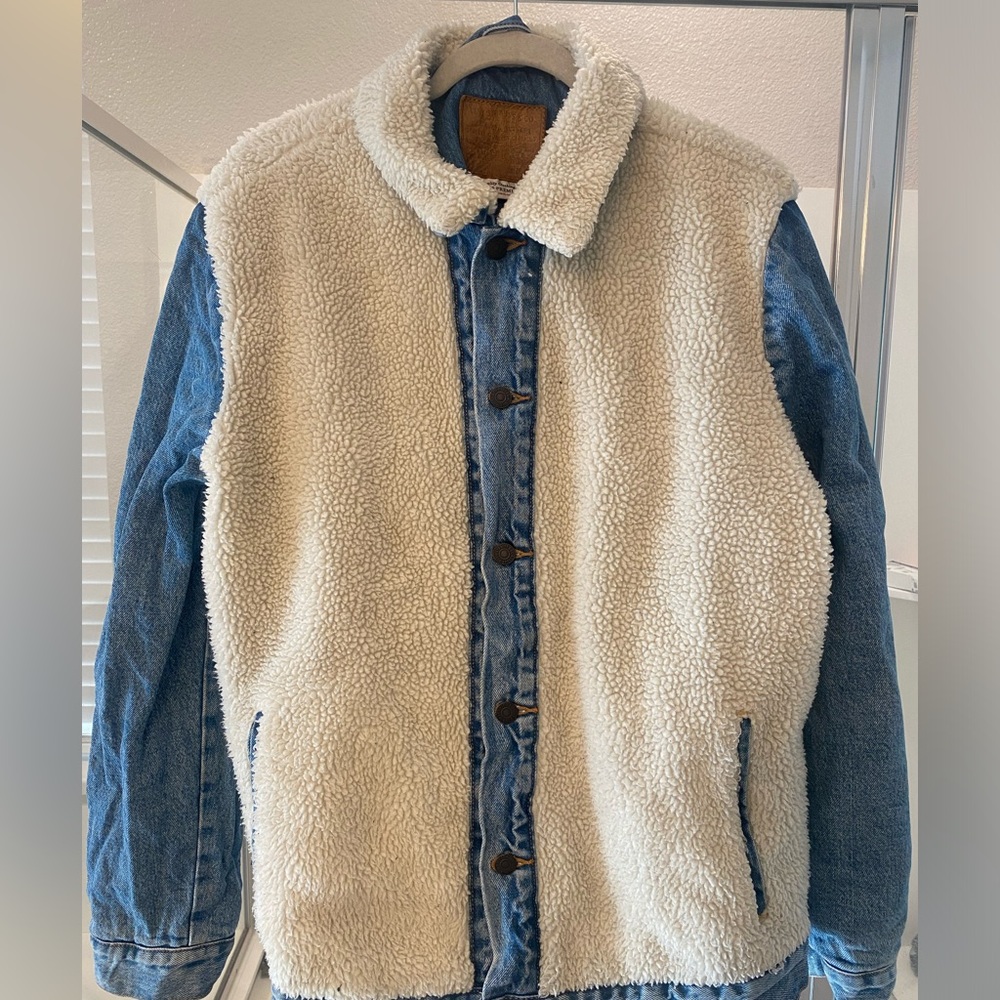 Levi’s Trucker Jacket Sherpa